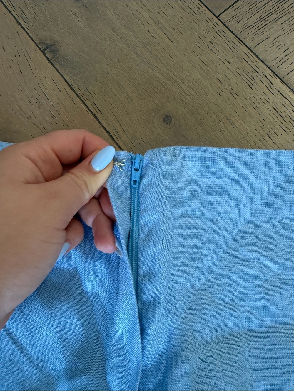 Sky Blue Wide-Leg Linen-Blend Pants - Picture 4 of 6